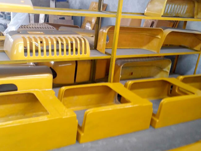 Volvo挖掘機(jī)配件-罩蓋